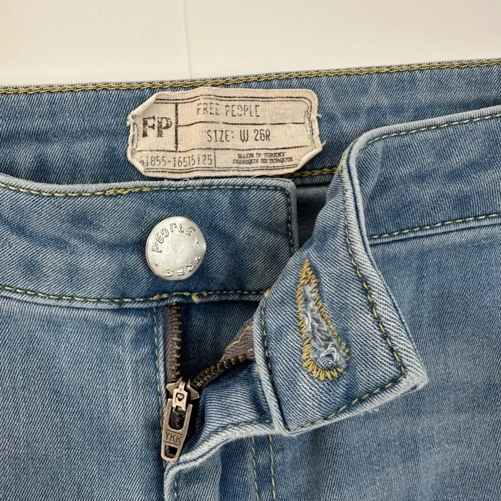 Free‎ People Just Float On Flare Jeans Light Wash Blue High Rise Bell Bottom 26R